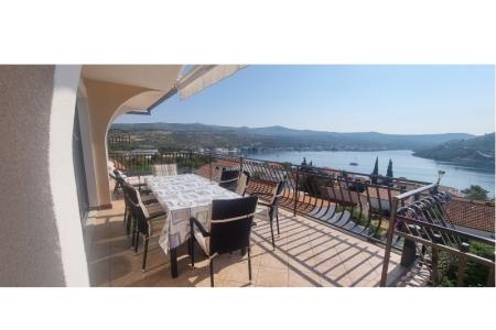 Apartmaji Vedrana foto 5