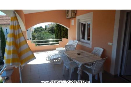 Apartmaji Zoričić foto 4