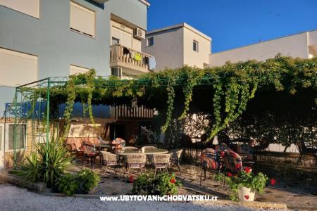 Apartmaji Crnjac foto 3