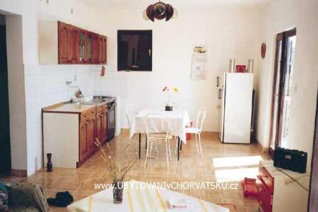 Apartmaji Kuić foto 3