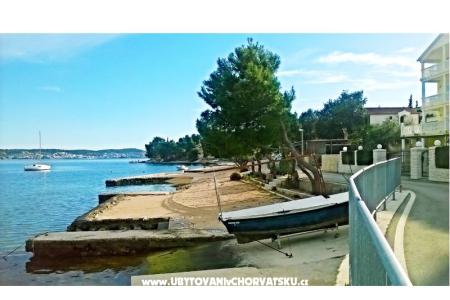 Apartmaji Ena foto 3