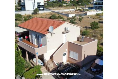 Apartmaji ELLE Rogoznica Hrvaška