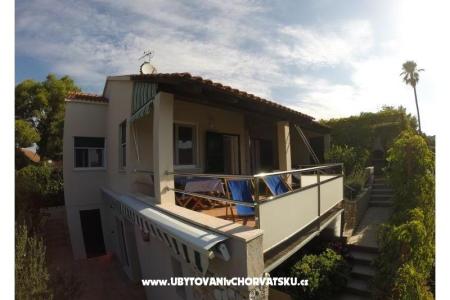 Apartmaji Jakov foto 2