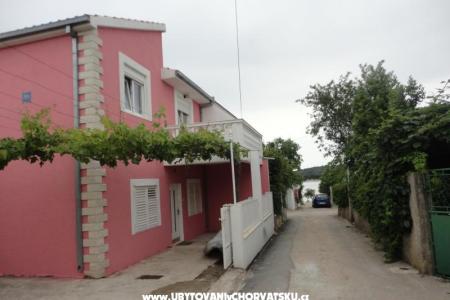 Apartmaji Jurjević foto 2