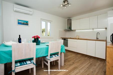 Apartmaji Mezaroca foto 4