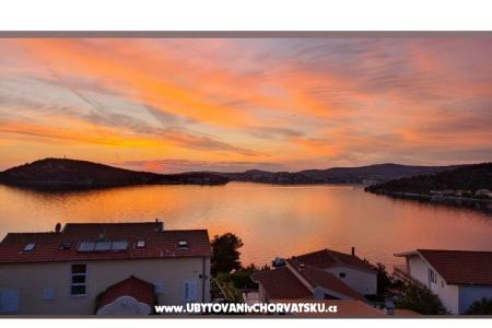 Holiday Apartmaji Lucic foto 2