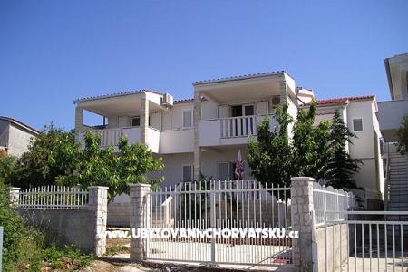 Vesna apartmani foto 4