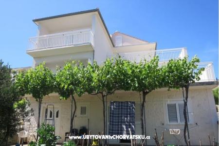 Apartmaji Vidović Rogoznica Hrvaška