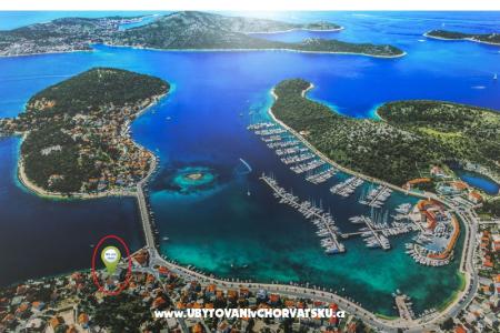 Flores Luxury Suites Rogoznica Hrvaška