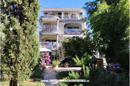 Apartmaji Ana foto 4