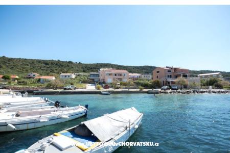 Apartmaji Carić foto 2