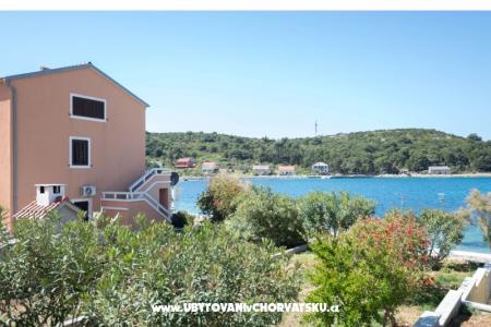 Apartmaji Carić foto 5