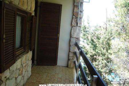 Apartmaji - Otok Lavdara foto 3