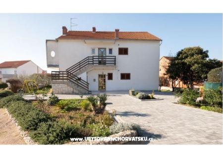 Apartma Rosmarino Šibenik Hrvaška