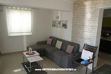 Apartmaji Adrijana foto 3