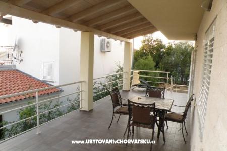 Apartmaji Adrijana foto 5