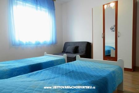 Apartmaji Cvita foto 3