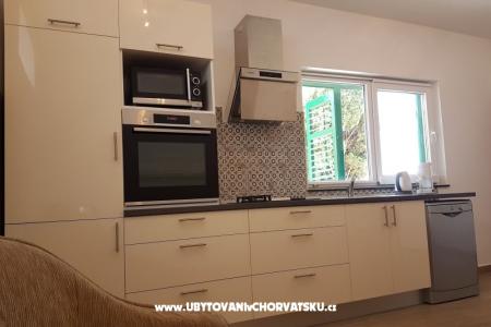 Apartmaji Cvita i  Luca  foto 3