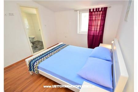 Apartmaji Katarina foto 5