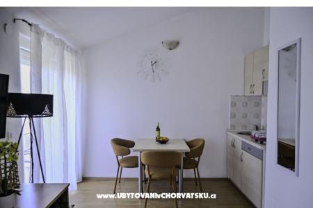 Apartmaji Menđušić foto 5