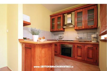 Apartmaji Mirjana foto 2