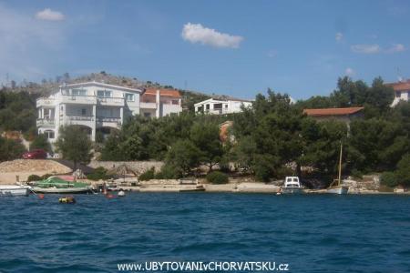 Apartmaji Monika Šibenik Hrvaška