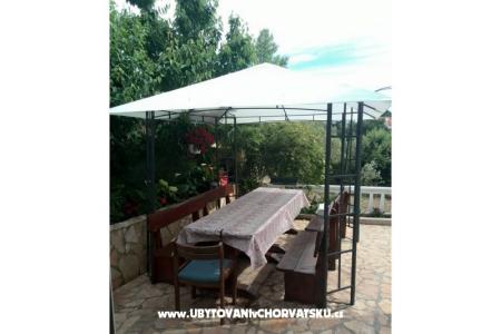Apartmaji Monika foto 4