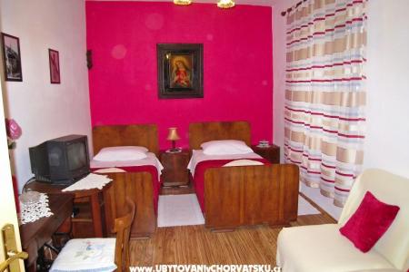 Apartma Jela foto 2