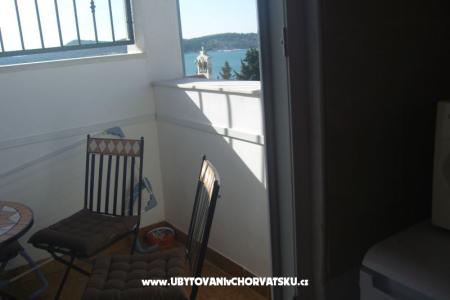 Apartmaji Ana foto 3