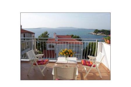 Tiha vala apartmani Šibenik Hrvaška