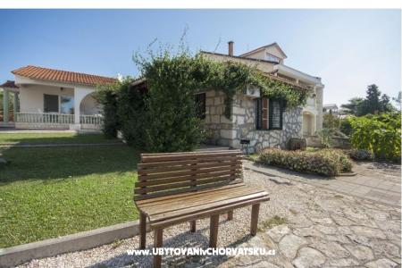 Venesa Apartmaji Šibenik Hrvaška