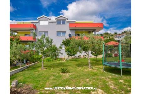 Apartma Lucija foto 2
