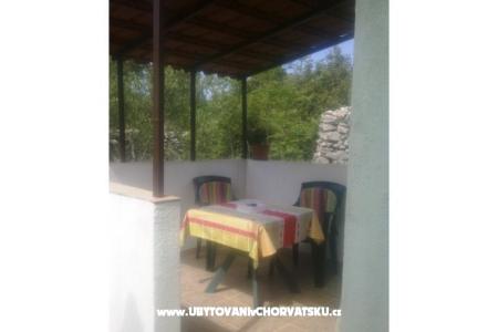 Apartmaji Oliva - Otok Šolta foto 4