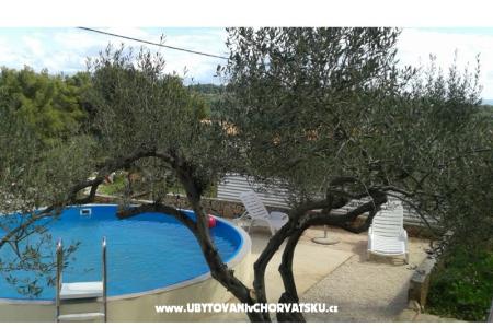 Počitniški dom Villa Ante foto 4