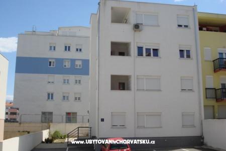 Apartma Denis-3-SOBE foto 3