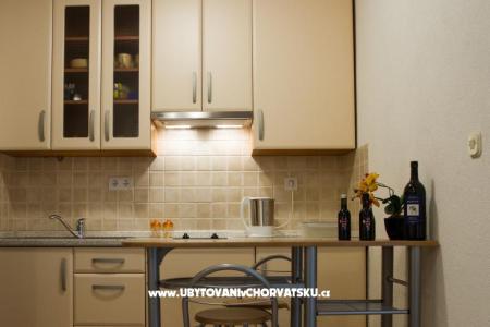 Apartmaji Bilonić foto 2