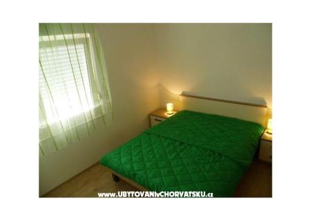 Apartmaji Jelena  foto 2