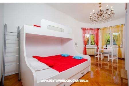 Apartmaji Villa Lole foto 2