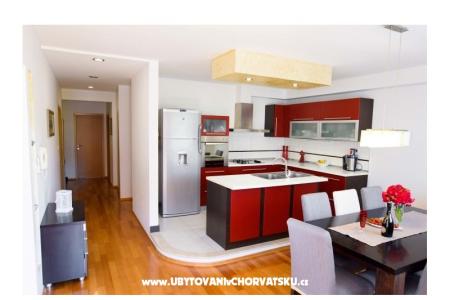 HolidayHomeSpalato-pool apartments  foto 5