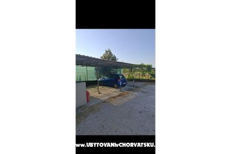 Apartmaji Kamelia foto 3