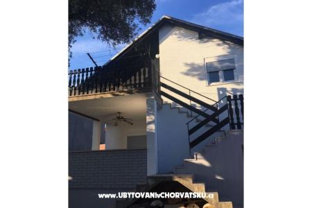 Apartma Parlov Sukošan Hrvaška
