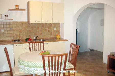 Apartmaji Marija foto 4