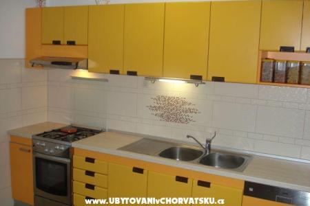 Apartmaji Mirjana Sukošan foto 5