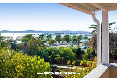 Tri srca Sukošan Hrvaška