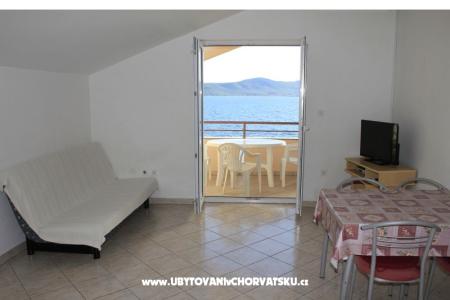 Apartmaji Lucija foto 5