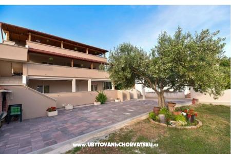 Apartmaji Kristijan Sveti Petar Hrvaška