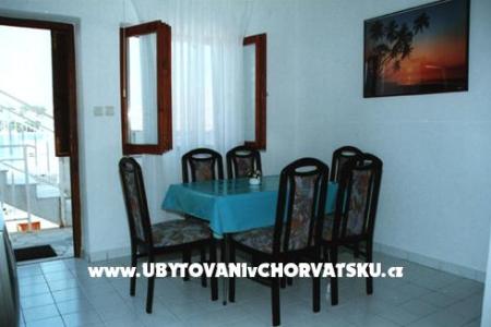 Apartmaji Marija foto 5