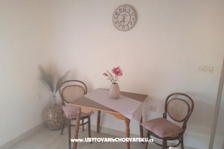 Apartmaji Toni foto 5
