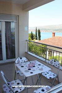 Apartma Anadina KOMFOR KRAJ PLAŽE foto 5