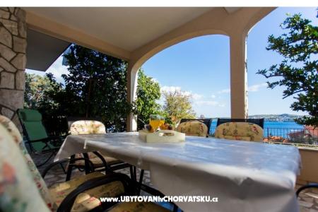 Apartma Jure Trogir Hrvaška